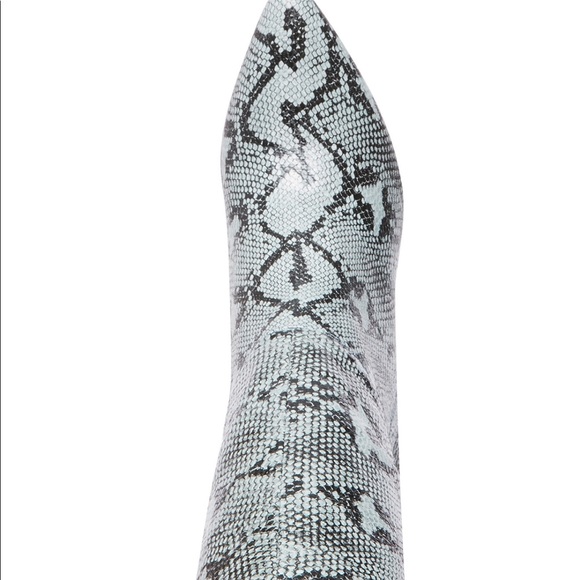 NWB Steve Madden Women's Kimari Boot, Size 6.5 - Picture 10 of 12